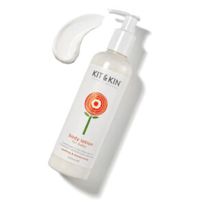 lotiune-naturala-de-corp-pentru-bebelusi-250-ml-kitkin-o34858-farmacia-morpheus Lotiune Naturala de Corp pentru Bebelusi, 250 ml, Kit&Kin