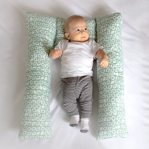 perna-3-in-1-baby-nest-pentru-gravide-si-alaptat-in-forma-de-u-verde-babyjem-o35624-farmacia-morpheus Perna 3 in 1 Baby Nest pentru Gravide si Alaptat in Forma de U, Verde, BabyJem