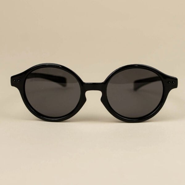 ochelari-soare-flexibili-bebelusi-cordon-fixare-3-18-luni-round-black-little-prints-o37090-farmacia-morpheus Ochelari Soare Flexibili Bebelusi, Cordon Fixare, 3-18 luni, Round Black, Little Prints