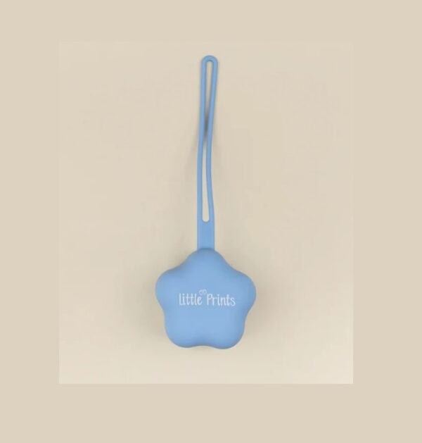 protectie-suport-din-silicon-pentru-suzete-model-stea-sky-blue-little-prints-O37800-farmacia-morpheus Protectie Suport din Silicon pentru Suzete, Model Stea Sky Blue, Little Prints
