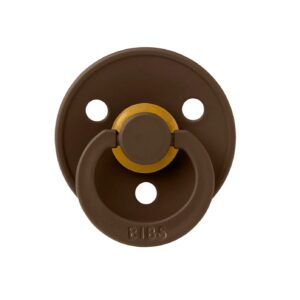 Suzeta din Latex cu Tentina Rotunda pentru +6 Luni Mocha, BIBS